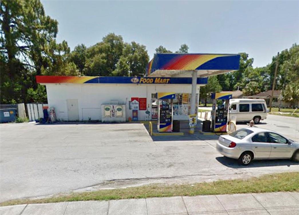 Gas Station For Sale in DeBary, FL